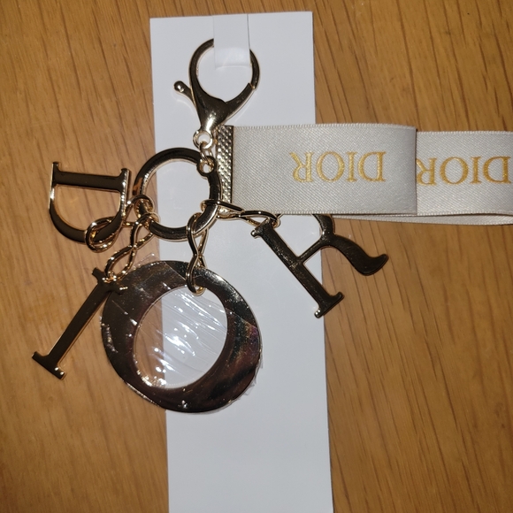 DIOR Handbag Charms Accessory - Picture 6 of 7